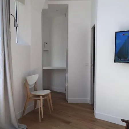 Apartamento Charming And Calm Nest In Vibrant Canal Area Paris
